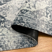 Load image into Gallery viewer, Wash Dry Levi Blue Runner