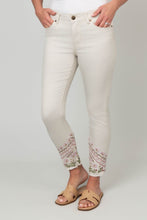 Load image into Gallery viewer, Fray Ankle Embroidered Jeans
