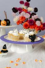 Load image into Gallery viewer, Mel 18 Nora Fleming melamine low riser pinstripes