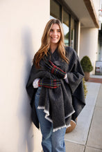 Load image into Gallery viewer, Oversized Keyhole Wrap