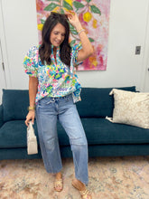 Load image into Gallery viewer, Abstract Pink Flutter Sleeve Blouse, Blue Mix
