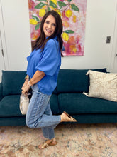 Load image into Gallery viewer, Bubbled Sleeve Seersucker Top, Ocean
