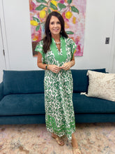 Load image into Gallery viewer, Abstract Two Tone Print Midi Dress, Green
