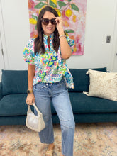 Load image into Gallery viewer, Abstract Pink Flutter Sleeve Blouse, Blue Mix
