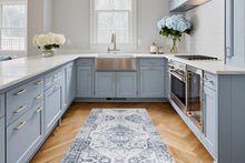 Load image into Gallery viewer, Wash Dry Levi Blue Runner
