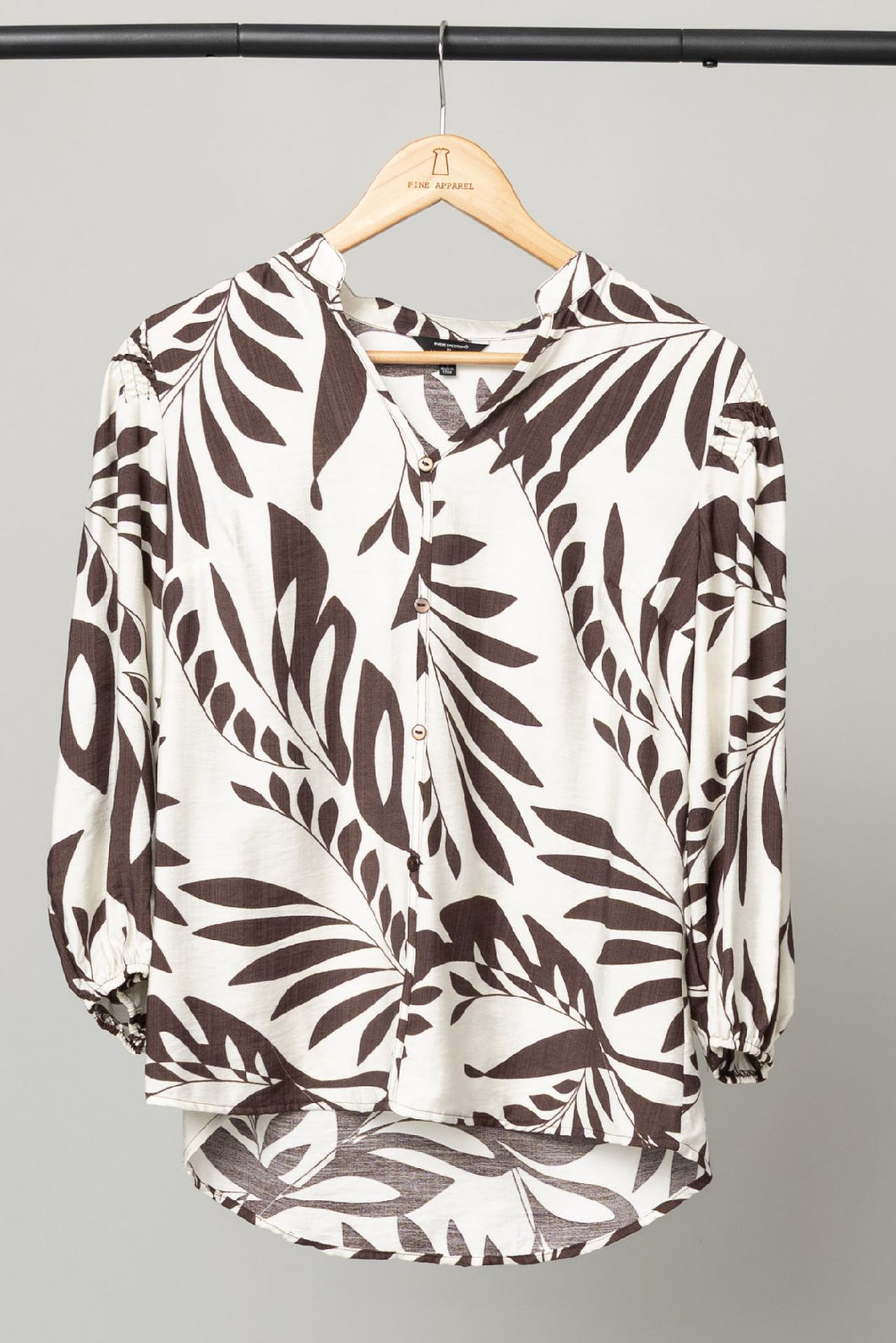 Linque V-Notch Balloon Sleeve Blouse