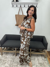 Load image into Gallery viewer, Woven Print Sleeveless Top &amp; Wide Leg Pant Set

