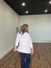 Load image into Gallery viewer, White Button Down 3/4 Sleeve
