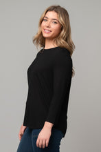 Load image into Gallery viewer, Essential Crepe 3/4 Sleeve Tee
