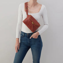 Load image into Gallery viewer, Fern Large Belt Bag, Rust
