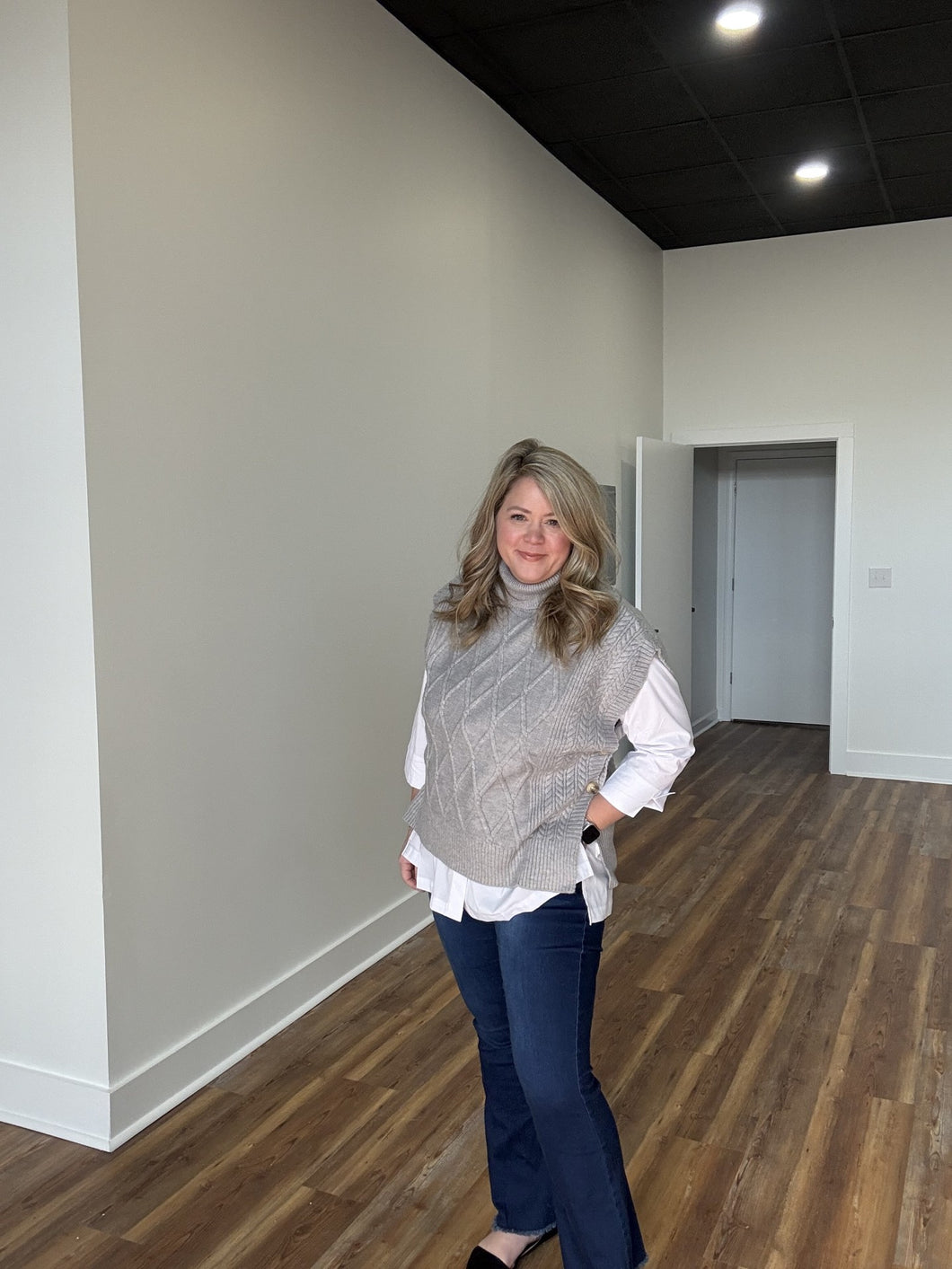Leora Sweater Vest, Mid Heather Grey