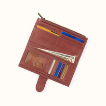Load image into Gallery viewer, Hobo Dunn Continental Wallet Rosewood
