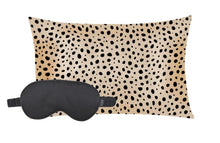 Load image into Gallery viewer, Hang Pillowcase &amp; Eye Mask
