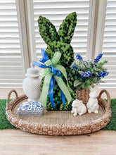 Load image into Gallery viewer, RT Boxwood Bunny
