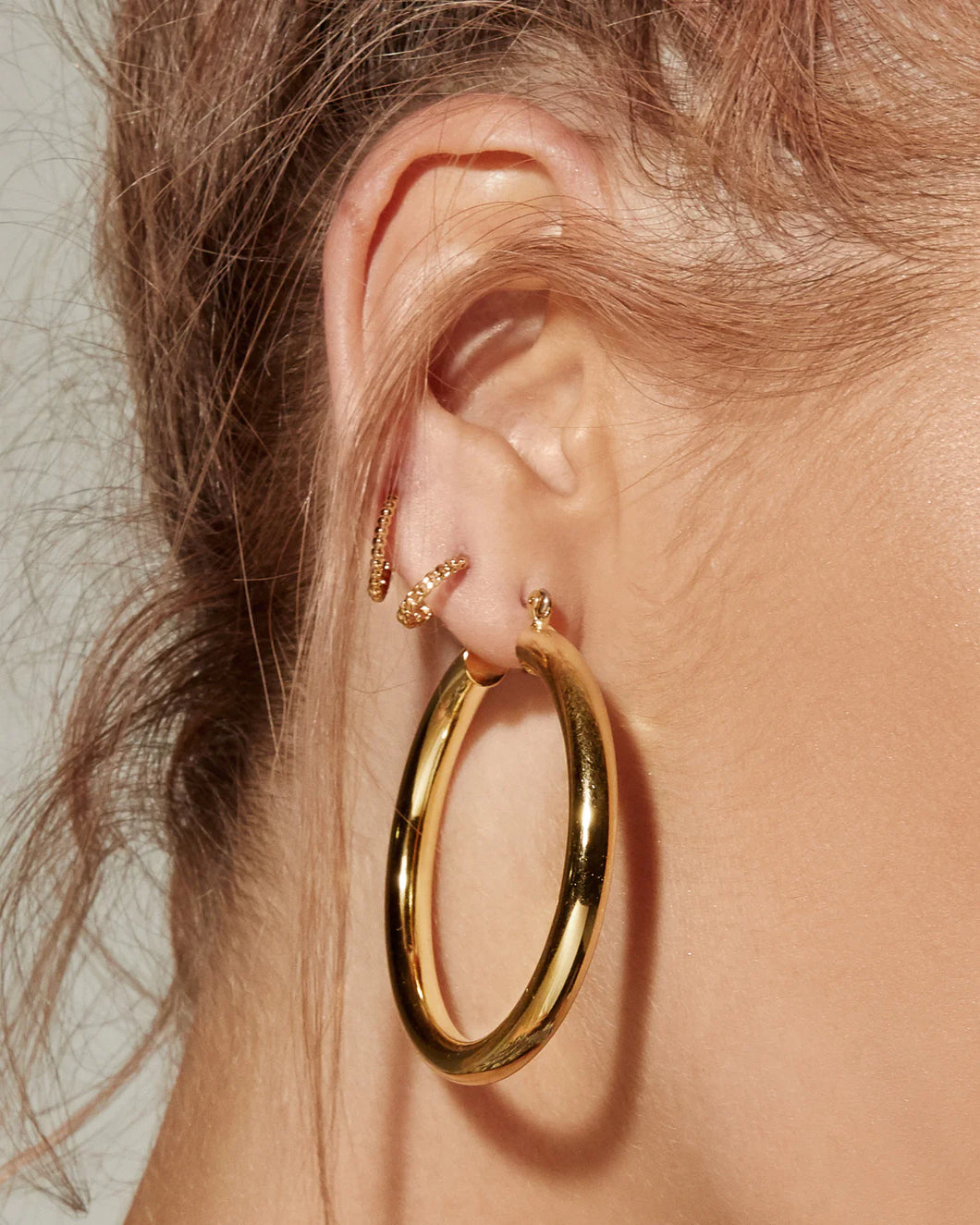 Amalfi Tube Hoops, Gold