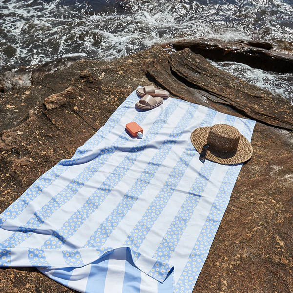Dock & Bay Quick Dry Towels, Flower Power Daisy