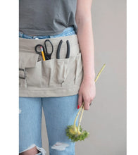 Load image into Gallery viewer, Half Garden Apron
