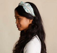 Load image into Gallery viewer, Lottie Pearl Embellished Headband
